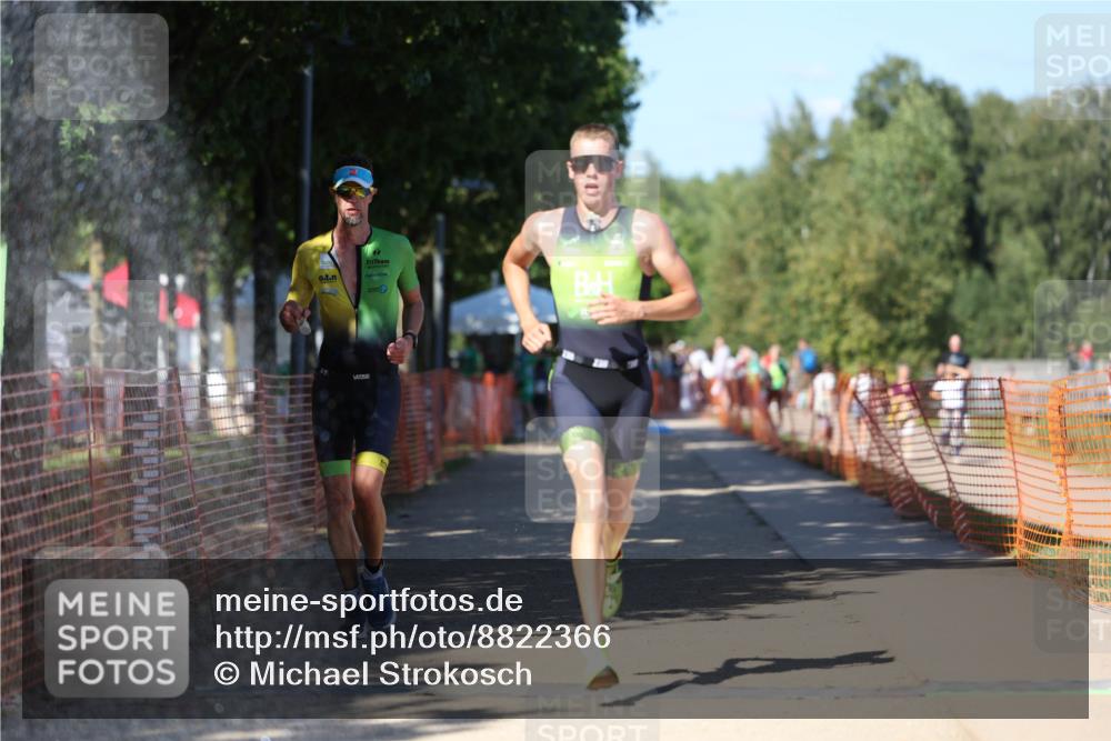07.09.2025 - 19. Norderstedt Triathlon Michael Strokosch http://msf.ph/oto/8822366 07.09.2025 15:02:31 Laufen 1032 meine-sportfotos.de