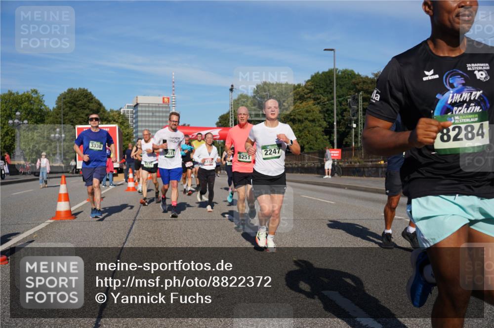 07.09.2025 - BARMER Alsterlauf Yannick Fuchs http://msf.ph/oto/8822372 07.09.2025 09:46:38 Laufen 3330, 2011, 8251, 5117, 2247, 29, 19, 36, 8284 meine-sportfotos.de
