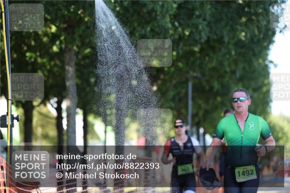 07.09.2025 - 19. Norderstedt Triathlon Michael Strokosch http://msf.ph/oto/8822393 07.09.2025 16:03:31 Laufen 438, 498, 537, 1492 meine-sportfotos.de