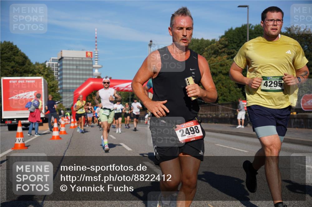 07.09.2025 - BARMER Alsterlauf Yannick Fuchs http://msf.ph/oto/8822412 07.09.2025 09:46:42 Laufen 5657, 36, 2498, 36, 4295 meine-sportfotos.de
