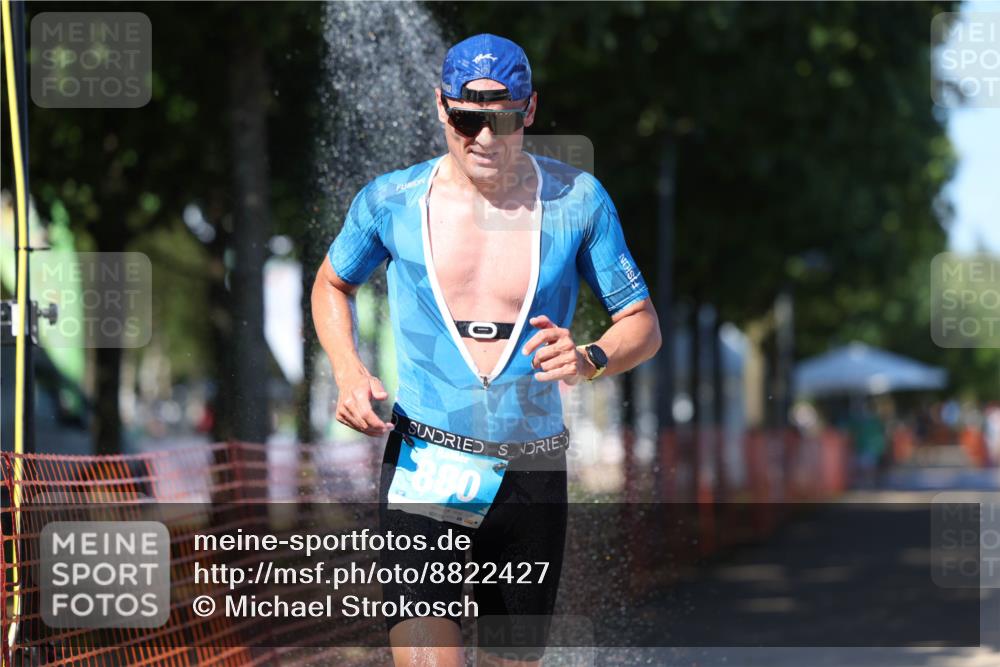 07.09.2025 - 19. Norderstedt Triathlon Michael Strokosch http://msf.ph/oto/8822427 07.09.2025 15:10:08 Laufen 363, 880 meine-sportfotos.de