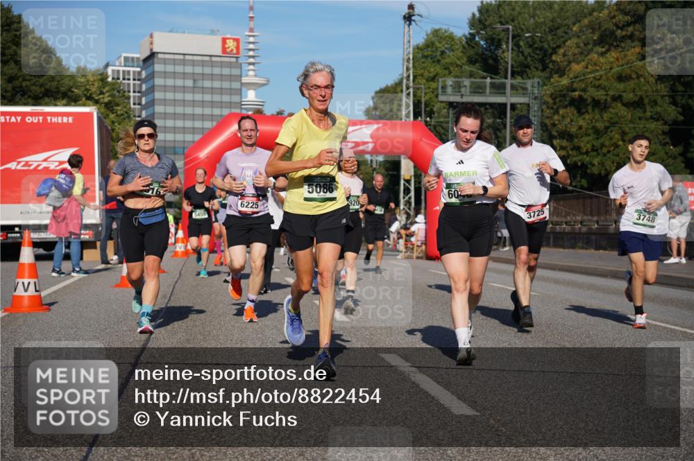 07.09.2025 - BARMER Alsterlauf Yannick Fuchs http://msf.ph/oto/8822454 07.09.2025 09:46:47 Laufen 16, 5086, 6225, 5459, 60, 920, 3725, 3748 meine-sportfotos.de