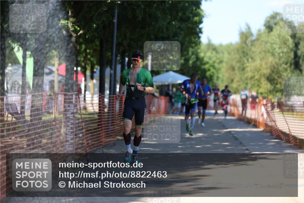 07.09.2025 - 19. Norderstedt Triathlon Michael Strokosch http://msf.ph/oto/8822463 07.09.2025 15:11:11 Laufen 1016 meine-sportfotos.de