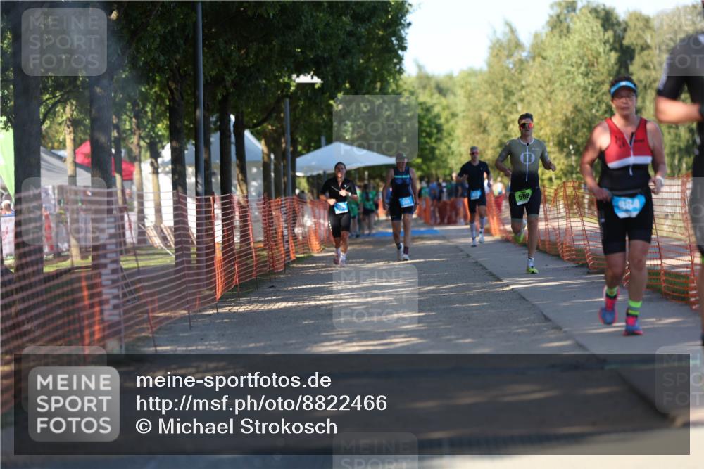 07.09.2025 - 19. Norderstedt Triathlon Michael Strokosch http://msf.ph/oto/8822466 07.09.2025 16:04:03 Laufen 476, 508, 541, 884 meine-sportfotos.de