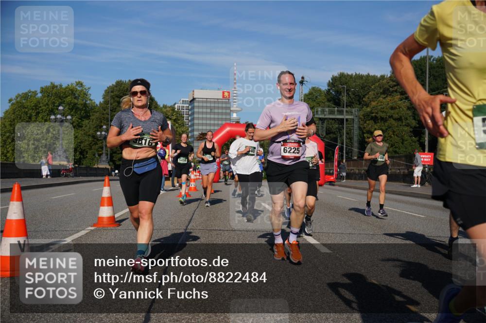 07.09.2025 - BARMER Alsterlauf Yannick Fuchs http://msf.ph/oto/8822484 07.09.2025 09:46:48 Laufen 816, 5459, 40, 6225, 108 meine-sportfotos.de