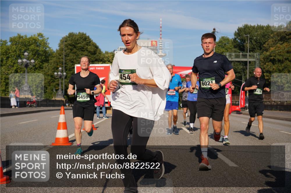07.09.2025 - BARMER Alsterlauf Yannick Fuchs http://msf.ph/oto/8822522 07.09.2025 09:46:50 Laufen 5459, 136, 454, 2086, 6021, 8436 meine-sportfotos.de