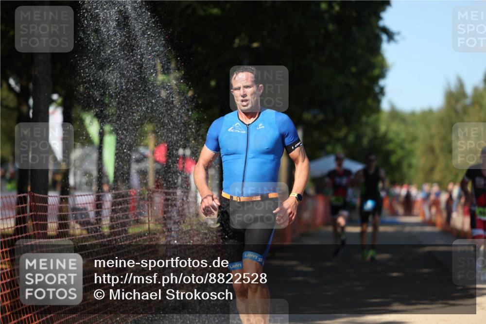 07.09.2025 - 19. Norderstedt Triathlon Michael Strokosch http://msf.ph/oto/8822528 07.09.2025 15:11:20 Laufen 888, 979, 985, 1012 meine-sportfotos.de