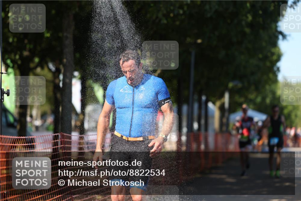 07.09.2025 - 19. Norderstedt Triathlon Michael Strokosch http://msf.ph/oto/8822534 07.09.2025 15:11:20 Laufen 888, 979, 985, 1012 meine-sportfotos.de