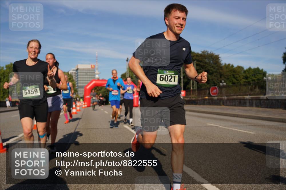 07.09.2025 - BARMER Alsterlauf Yannick Fuchs http://msf.ph/oto/8822555 07.09.2025 09:46:51 Laufen 5459, 6021 meine-sportfotos.de