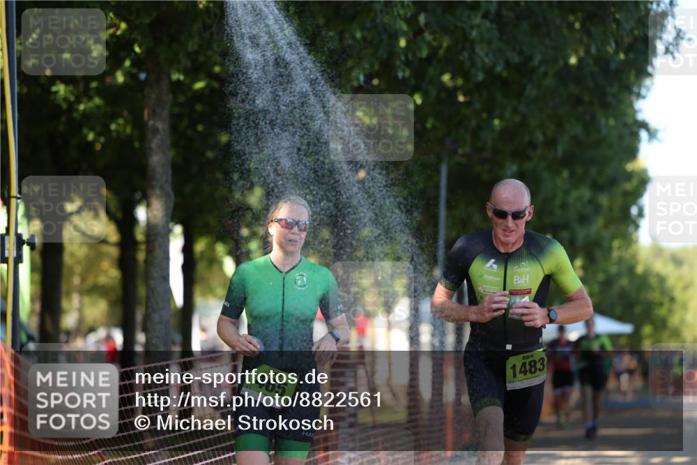 07.09.2025 - 19. Norderstedt Triathlon Michael Strokosch http://msf.ph/oto/8822561 07.09.2025 16:04:43 Laufen 440, 465, 527, 528, 539, 1483 meine-sportfotos.de