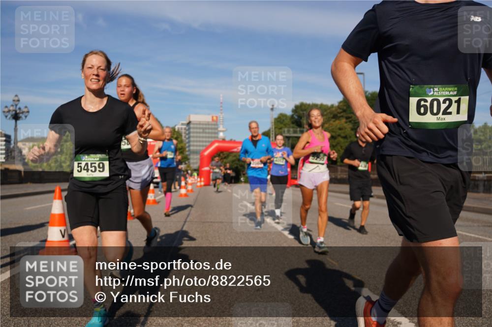 07.09.2025 - BARMER Alsterlauf Yannick Fuchs http://msf.ph/oto/8822565 07.09.2025 09:46:52 Laufen 5459, 36, 6021 meine-sportfotos.de