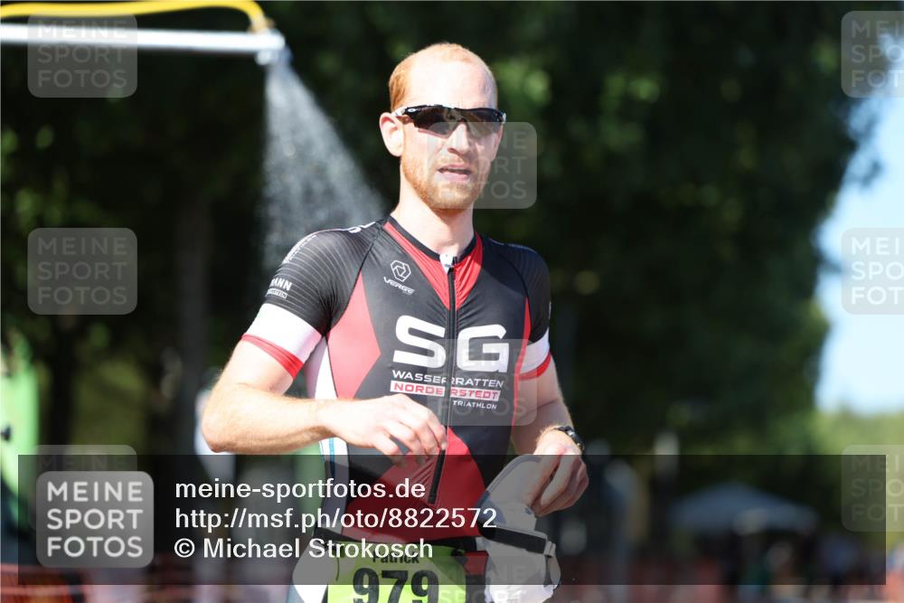 07.09.2025 - 19. Norderstedt Triathlon Michael Strokosch http://msf.ph/oto/8822572 07.09.2025 15:11:26 Laufen 888, 979, 985 meine-sportfotos.de