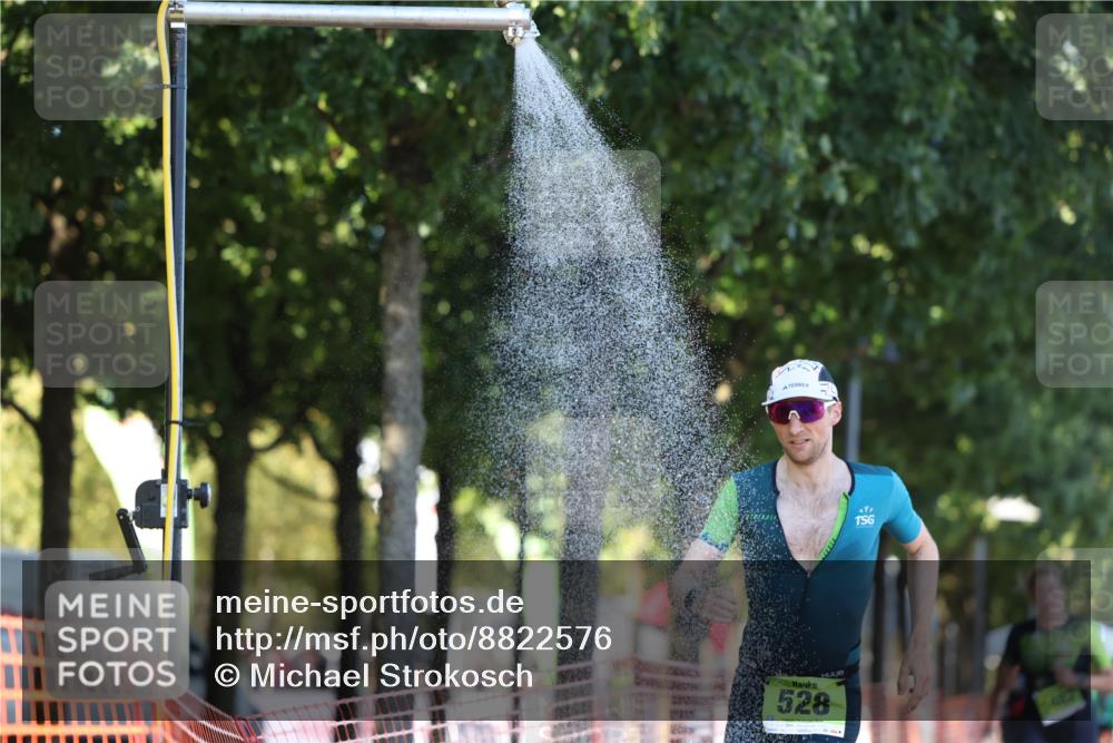 07.09.2025 - 19. Norderstedt Triathlon Michael Strokosch http://msf.ph/oto/8822576 07.09.2025 16:04:49 Laufen 445, 528, 539, 1482 meine-sportfotos.de