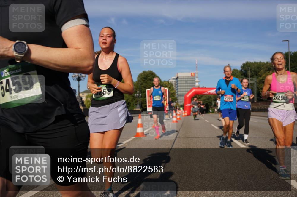 07.09.2025 - BARMER Alsterlauf Yannick Fuchs http://msf.ph/oto/8822583 07.09.2025 09:46:52 Laufen 136, 5459, 258, 2086, 1052, 5295 meine-sportfotos.de