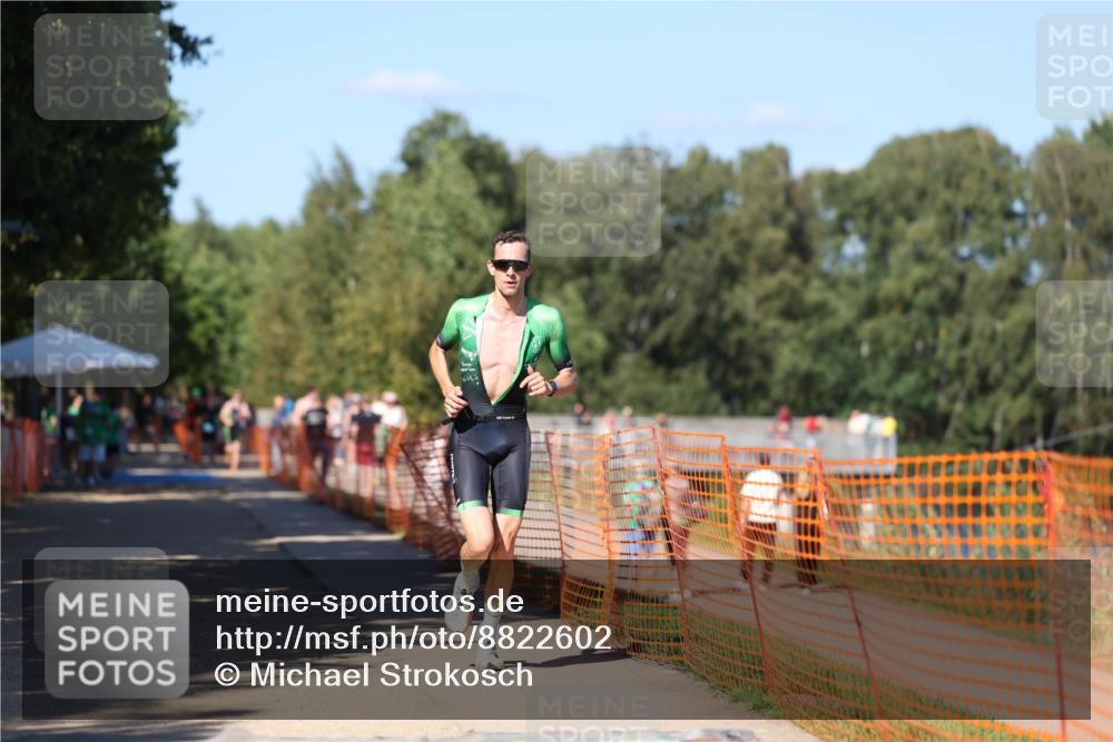 07.09.2025 - 19. Norderstedt Triathlon Michael Strokosch http://msf.ph/oto/8822602 07.09.2025 15:11:48 Laufen 1014 meine-sportfotos.de