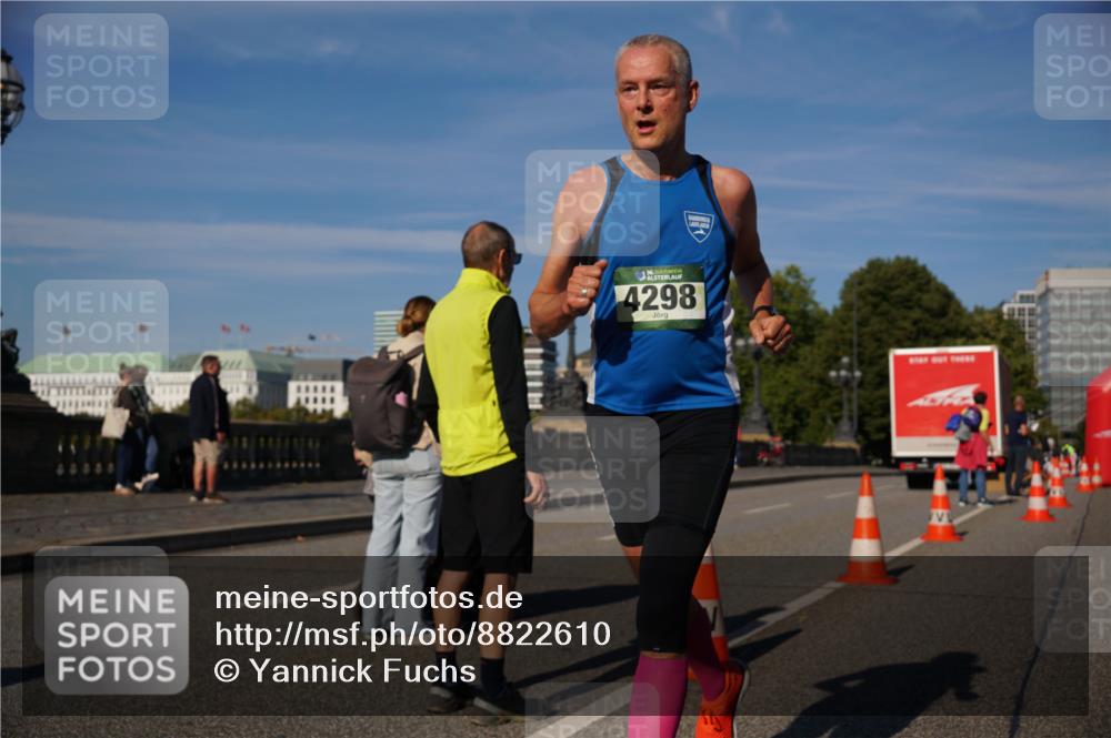 07.09.2025 - BARMER Alsterlauf Yannick Fuchs http://msf.ph/oto/8822610 07.09.2025 09:46:54 Laufen 36, 4298 meine-sportfotos.de