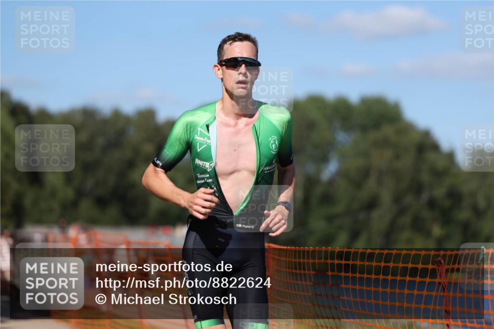 07.09.2025 - 19. Norderstedt Triathlon Michael Strokosch http://msf.ph/oto/8822624 07.09.2025 15:11:51 Laufen 1014 meine-sportfotos.de