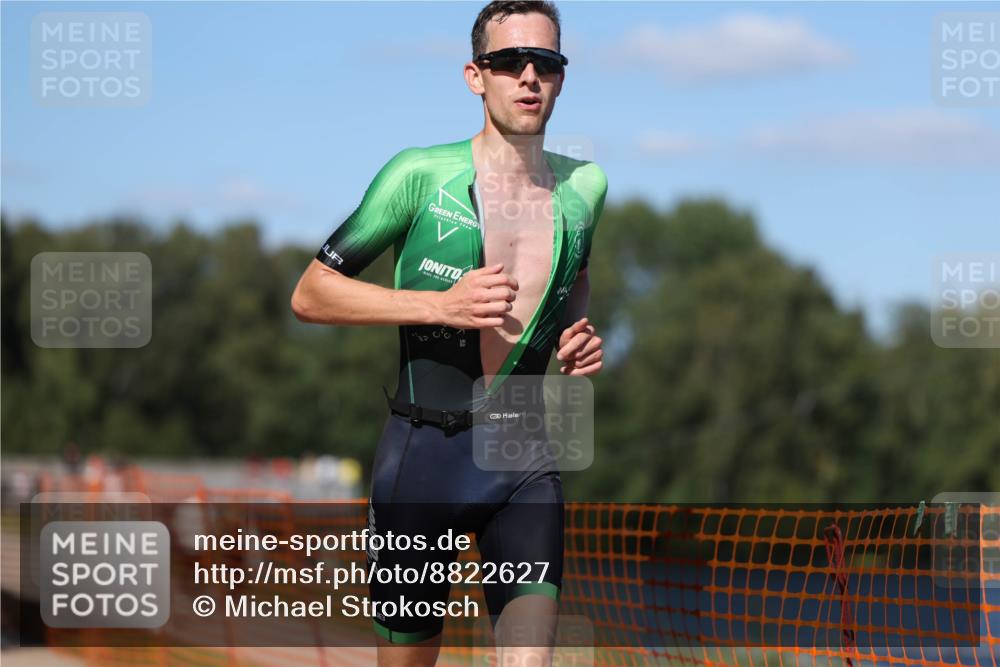 07.09.2025 - 19. Norderstedt Triathlon Michael Strokosch http://msf.ph/oto/8822627 07.09.2025 15:11:51 Laufen 1014 meine-sportfotos.de