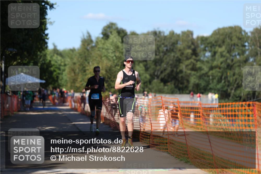 07.09.2025 - 19. Norderstedt Triathlon Michael Strokosch http://msf.ph/oto/8822628 07.09.2025 15:12:10 Laufen 428, 995 meine-sportfotos.de