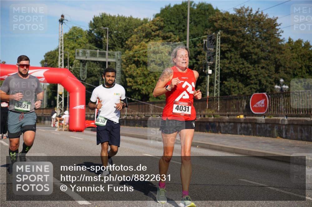07.09.2025 - BARMER Alsterlauf Yannick Fuchs http://msf.ph/oto/8822631 07.09.2025 09:46:56 Laufen 3821, 830, 4031 meine-sportfotos.de