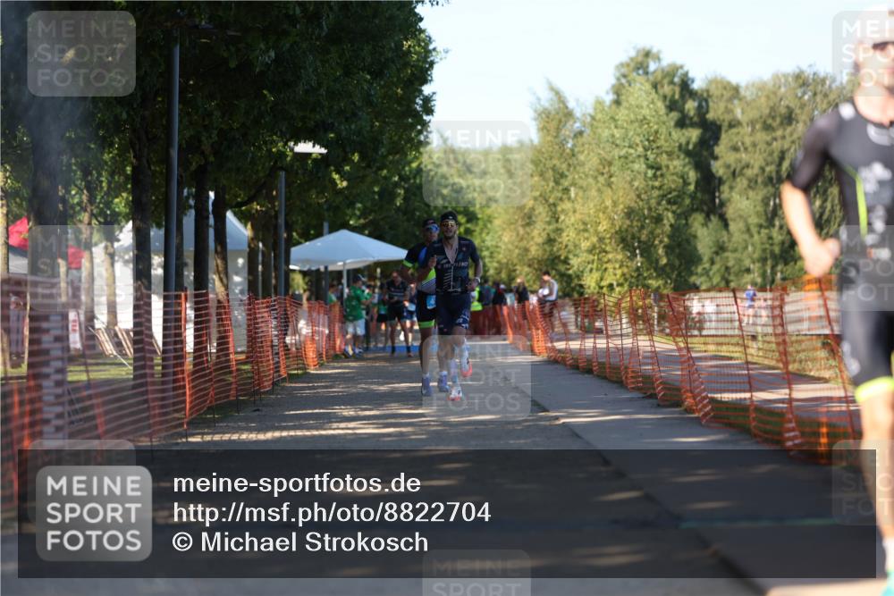 07.09.2025 - 19. Norderstedt Triathlon Michael Strokosch http://msf.ph/oto/8822704 07.09.2025 16:05:51 Laufen 416, 494, 523, 538, 1433 meine-sportfotos.de