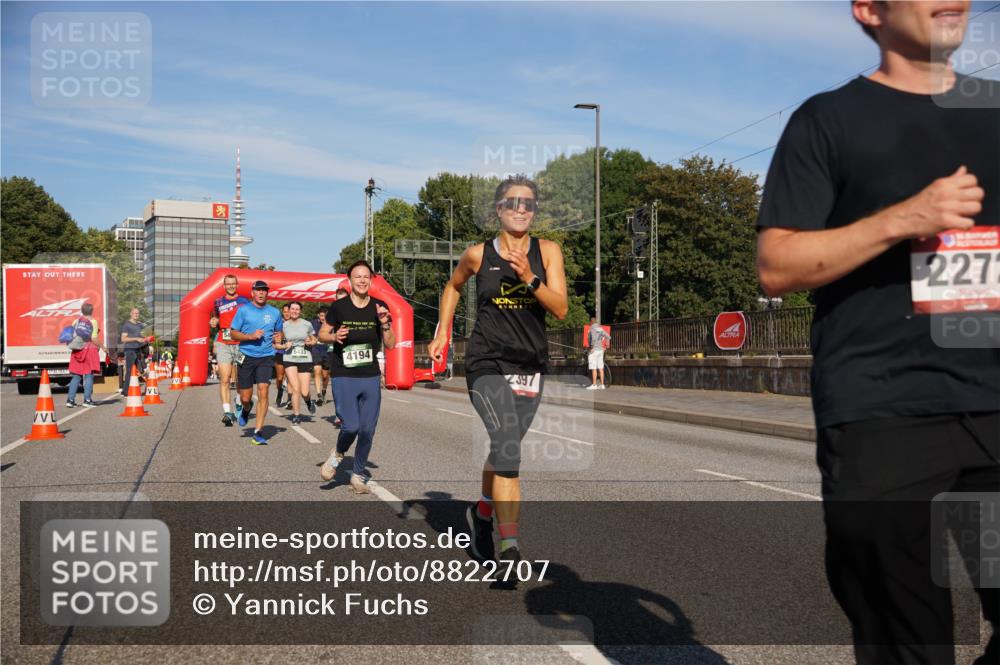 07.09.2025 - BARMER Alsterlauf Yannick Fuchs http://msf.ph/oto/8822707 07.09.2025 09:47:03 Laufen 19, 5433, 4194, 2272, 2397 meine-sportfotos.de