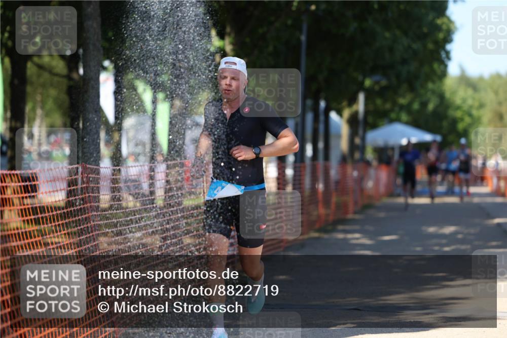 07.09.2025 - 19. Norderstedt Triathlon Michael Strokosch http://msf.ph/oto/8822719 07.09.2025 15:12:40 Laufen 411 meine-sportfotos.de