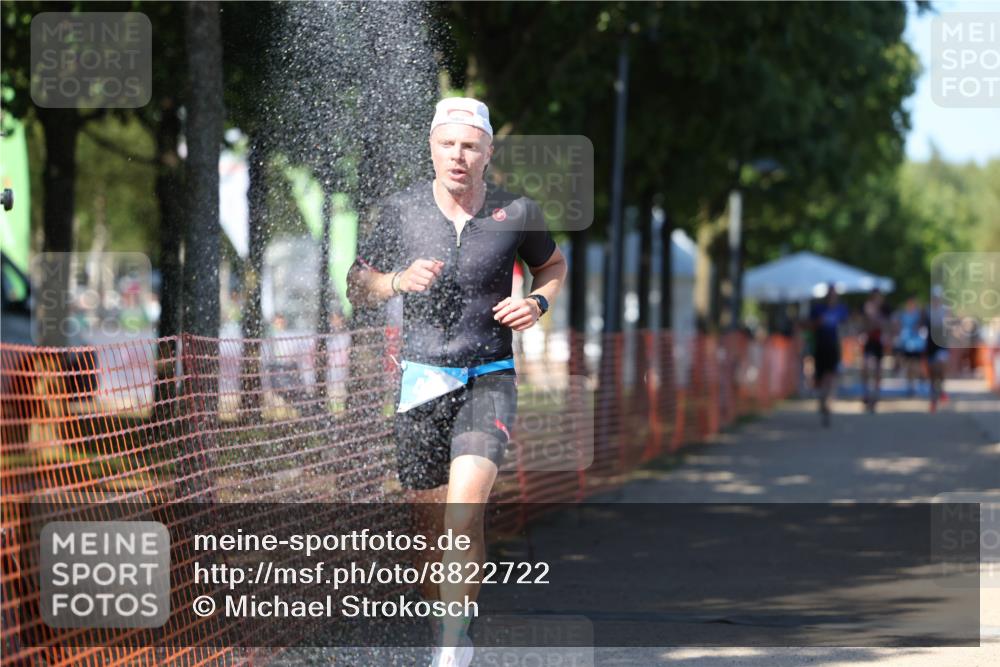 07.09.2025 - 19. Norderstedt Triathlon Michael Strokosch http://msf.ph/oto/8822722 07.09.2025 15:12:40 Laufen 411 meine-sportfotos.de