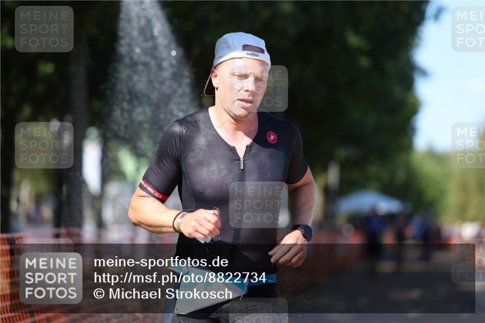 07.09.2025 - 19. Norderstedt Triathlon Michael Strokosch http://msf.ph/oto/8822734 07.09.2025 15:12:42 Laufen 411 meine-sportfotos.de