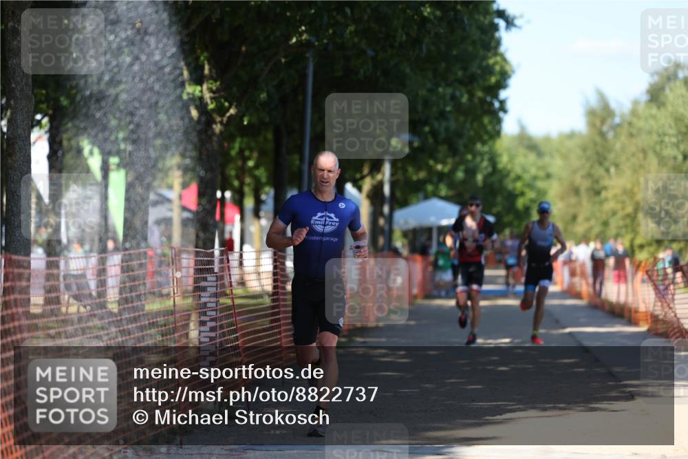 07.09.2025 - 19. Norderstedt Triathlon Michael Strokosch http://msf.ph/oto/8822737 07.09.2025 15:12:47 Laufen 427, 978, 988 meine-sportfotos.de