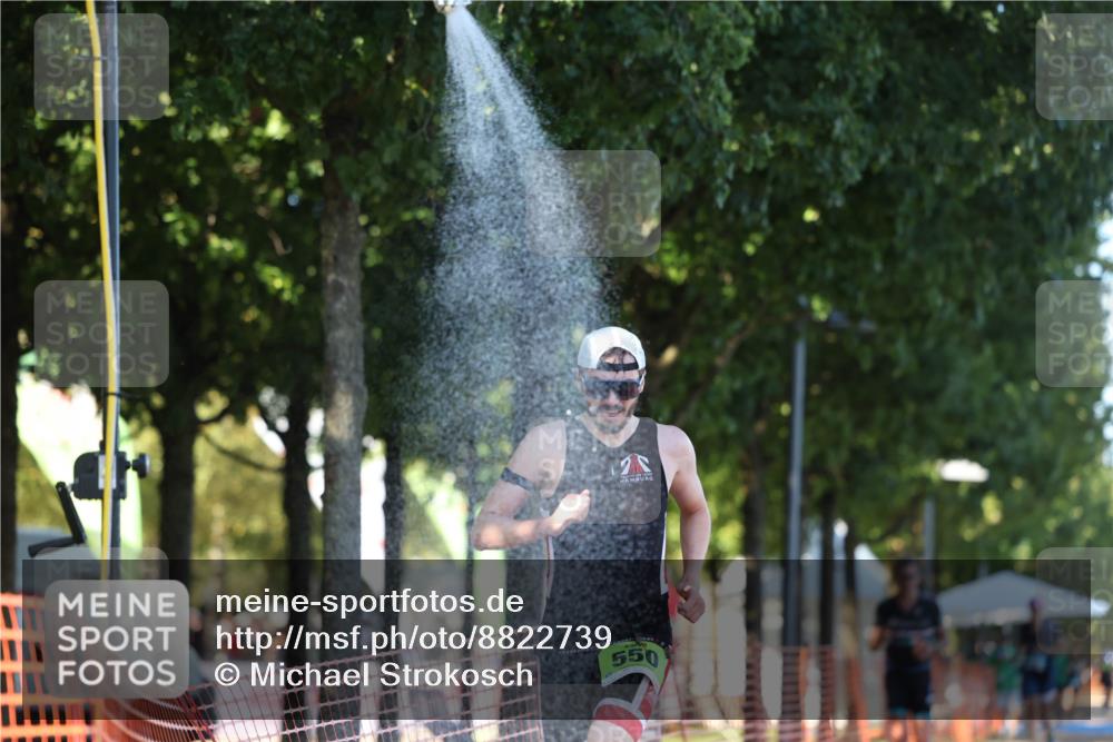07.09.2025 - 19. Norderstedt Triathlon Michael Strokosch http://msf.ph/oto/8822739 07.09.2025 16:06:06 Laufen 550, 1484 meine-sportfotos.de