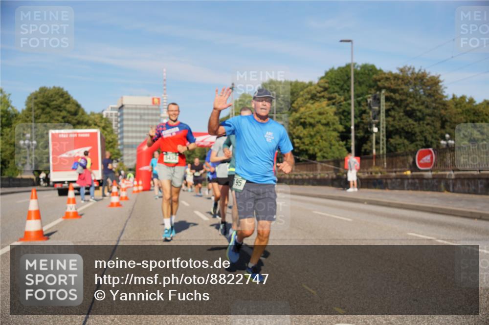 07.09.2025 - BARMER Alsterlauf Yannick Fuchs http://msf.ph/oto/8822747 07.09.2025 09:47:05 Laufen 195 meine-sportfotos.de