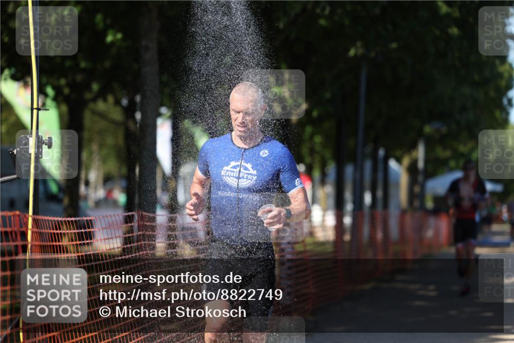 07.09.2025 - 19. Norderstedt Triathlon Michael Strokosch http://msf.ph/oto/8822749 07.09.2025 15:12:48 Laufen 427, 978, 988 meine-sportfotos.de