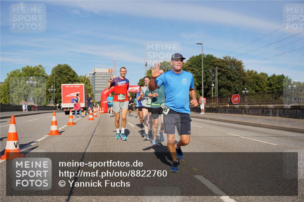 07.09.2025 - BARMER Alsterlauf Yannick Fuchs http://msf.ph/oto/8822760 07.09.2025 09:47:05 Laufen 5434, 54, 95, 2015, 2, 0 meine-sportfotos.de