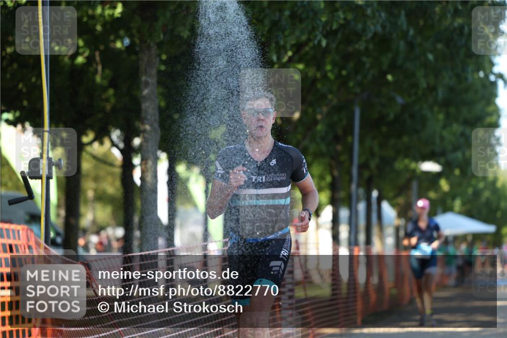 07.09.2025 - 19. Norderstedt Triathlon Michael Strokosch http://msf.ph/oto/8822770 07.09.2025 16:06:12 Laufen 1470, 1484 meine-sportfotos.de