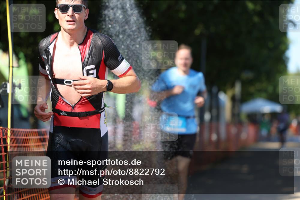 07.09.2025 - 19. Norderstedt Triathlon Michael Strokosch http://msf.ph/oto/8822792 07.09.2025 15:12:54 Laufen 427, 978, 988 meine-sportfotos.de