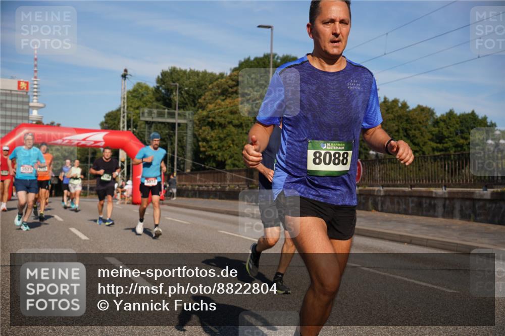 07.09.2025 - BARMER Alsterlauf Yannick Fuchs http://msf.ph/oto/8822804 07.09.2025 09:47:08 Laufen 5527, 36, 8088, 1577 meine-sportfotos.de