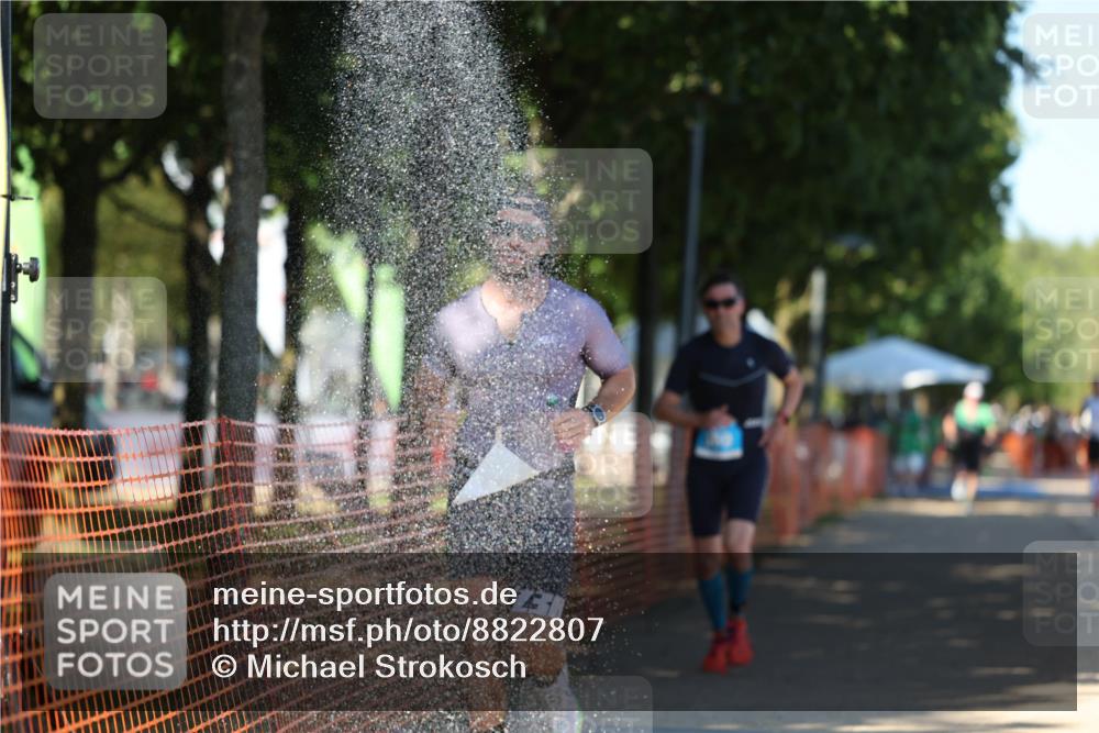 07.09.2025 - 19. Norderstedt Triathlon Michael Strokosch http://msf.ph/oto/8822807 07.09.2025 15:13:03 Laufen 369, 872 meine-sportfotos.de