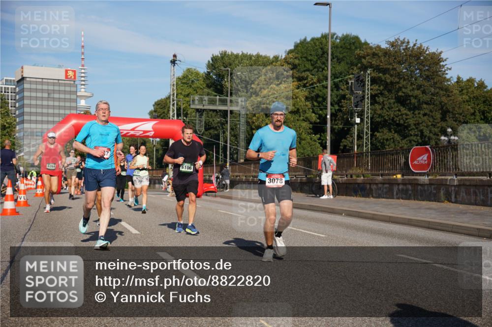 07.09.2025 - BARMER Alsterlauf Yannick Fuchs http://msf.ph/oto/8822820 07.09.2025 09:47:09 Laufen 6264, 2131, 6106, 3078 meine-sportfotos.de