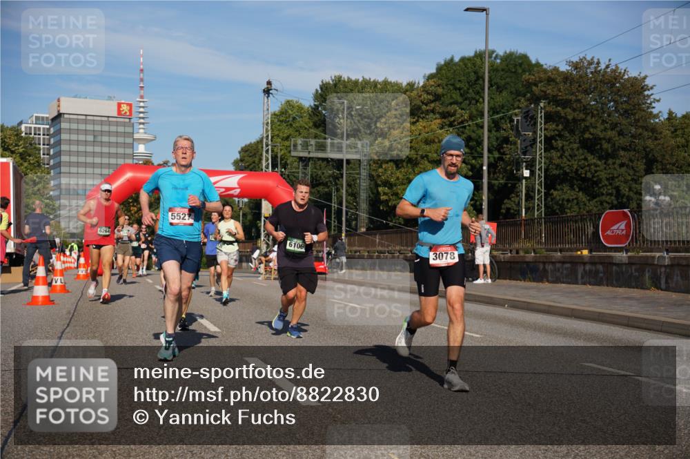07.09.2025 - BARMER Alsterlauf Yannick Fuchs http://msf.ph/oto/8822830 07.09.2025 09:47:09 Laufen 6264, 5527, 6106, 3078 meine-sportfotos.de