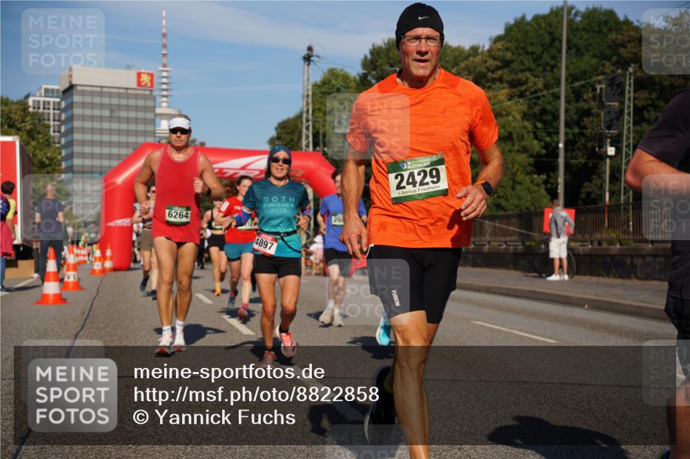 07.09.2025 - BARMER Alsterlauf Yannick Fuchs http://msf.ph/oto/8822858 07.09.2025 09:47:12 Laufen 2025, 260, 6264, 4897, 36, 2429 meine-sportfotos.de