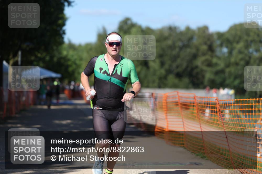 07.09.2025 - 19. Norderstedt Triathlon Michael Strokosch http://msf.ph/oto/8822863 07.09.2025 15:13:20 Laufen 1034, 1406 meine-sportfotos.de