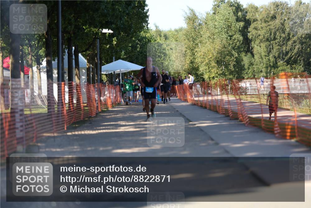 07.09.2025 - 19. Norderstedt Triathlon Michael Strokosch http://msf.ph/oto/8822871 07.09.2025 16:07:06 Laufen  meine-sportfotos.de