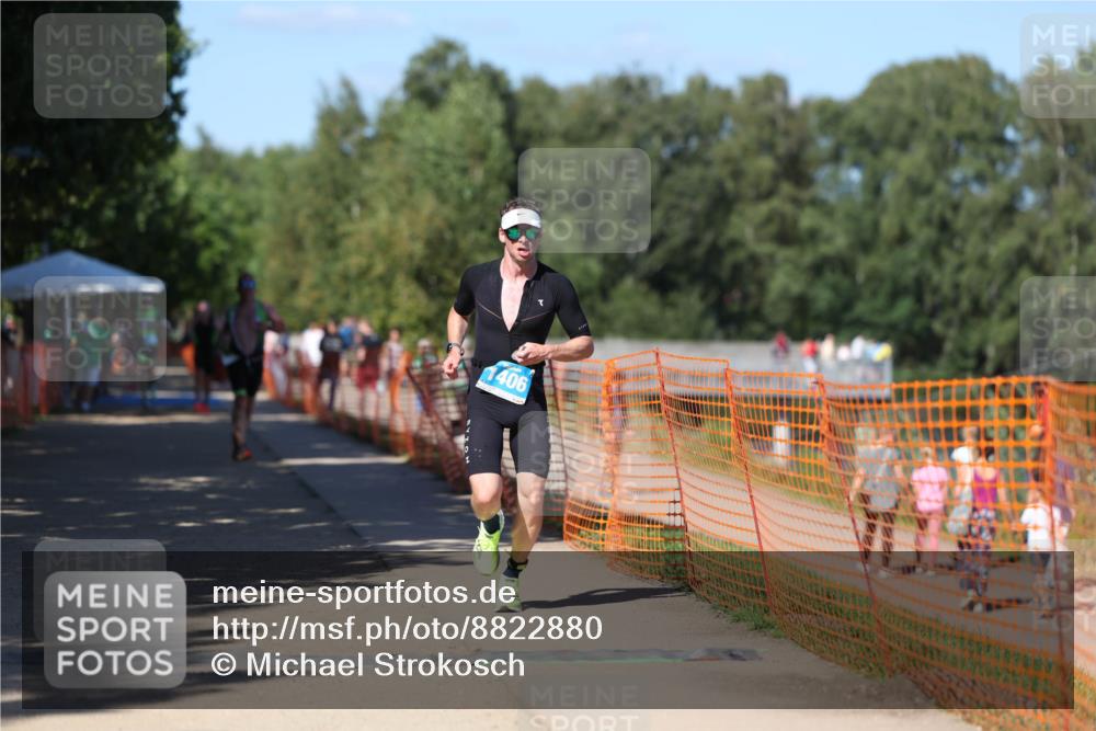 07.09.2025 - 19. Norderstedt Triathlon Michael Strokosch http://msf.ph/oto/8822880 07.09.2025 15:13:24 Laufen 1005, 1034, 1406 meine-sportfotos.de