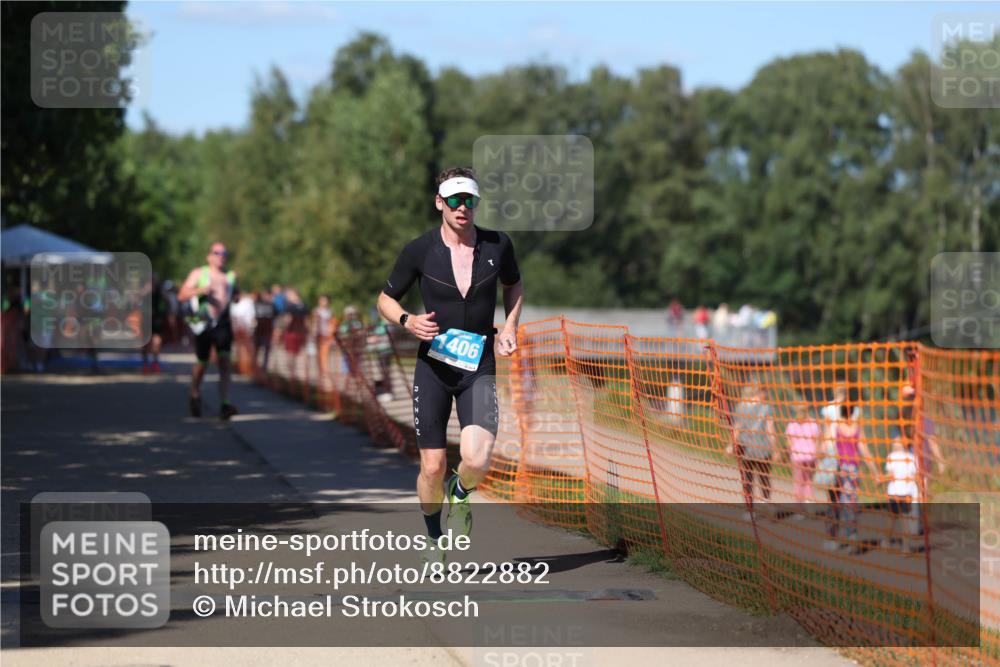 07.09.2025 - 19. Norderstedt Triathlon Michael Strokosch http://msf.ph/oto/8822882 07.09.2025 15:13:24 Laufen 1005, 1034, 1406 meine-sportfotos.de