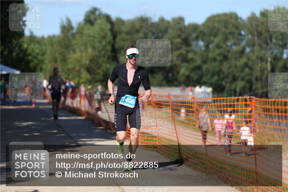 07.09.2025 - 19. Norderstedt Triathlon Michael Strokosch http://msf.ph/oto/8822885 07.09.2025 15:13:25 Laufen 1005, 1406 meine-sportfotos.de