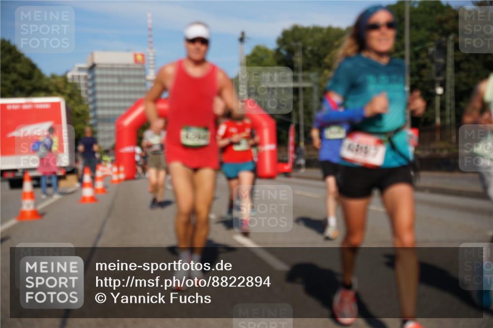 07.09.2025 - BARMER Alsterlauf Yannick Fuchs http://msf.ph/oto/8822894 07.09.2025 09:47:13 Laufen 819, 7 meine-sportfotos.de