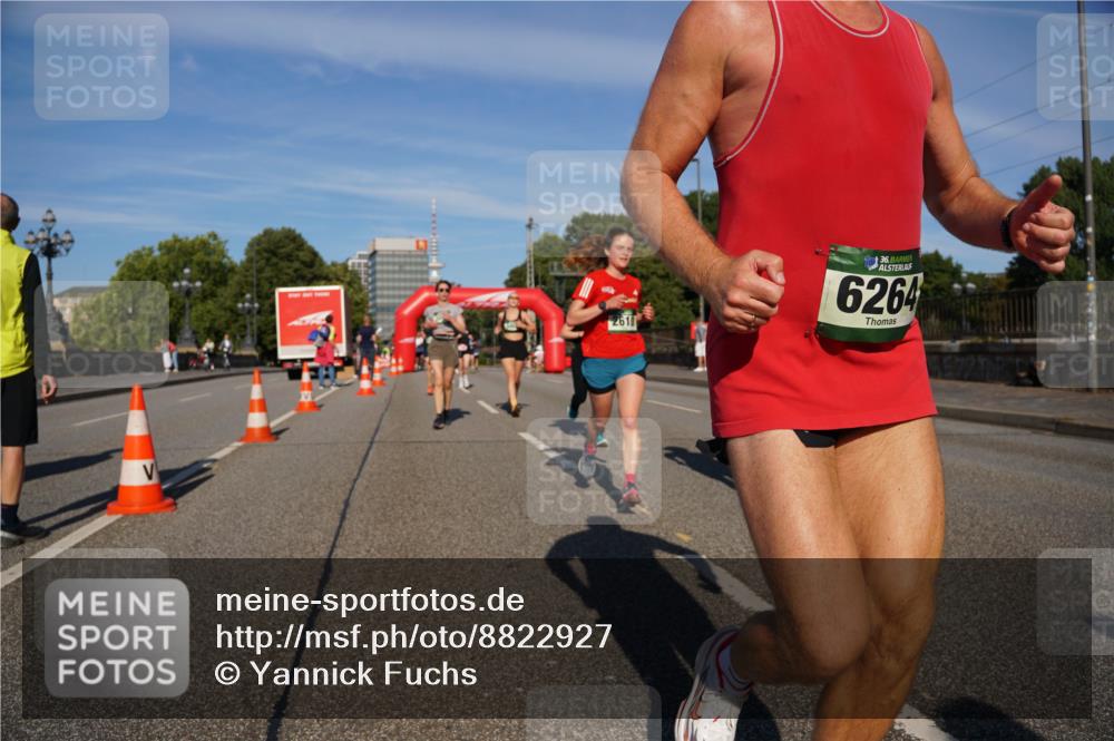 07.09.2025 - BARMER Alsterlauf Yannick Fuchs http://msf.ph/oto/8822927 07.09.2025 09:47:15 Laufen 2610, 36, 6264 meine-sportfotos.de