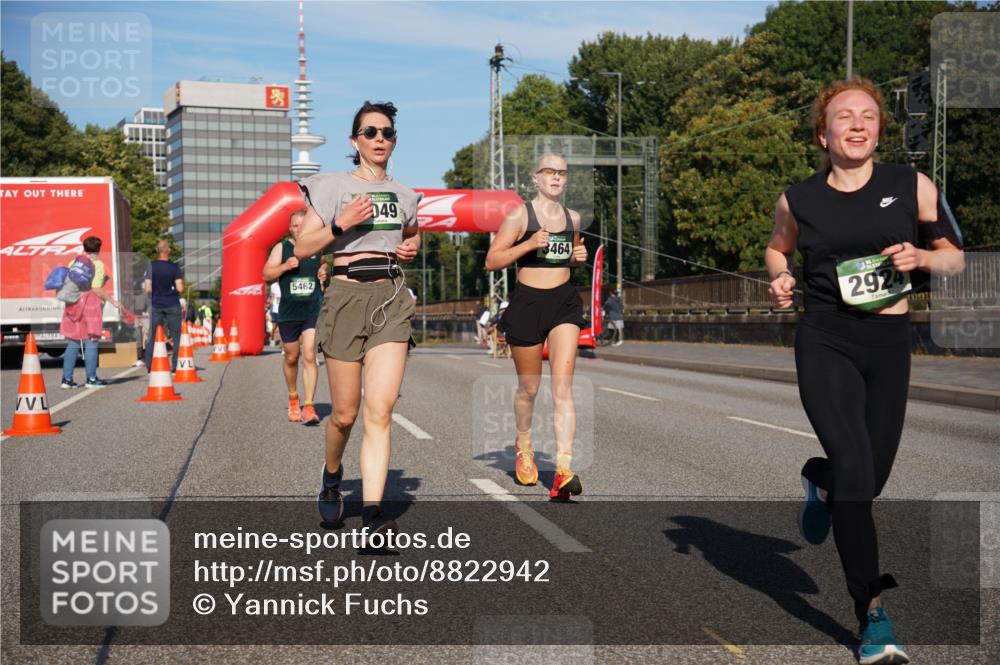 07.09.2025 - BARMER Alsterlauf Yannick Fuchs http://msf.ph/oto/8822942 07.09.2025 09:47:16 Laufen 5462, 049, 3464, 2924 meine-sportfotos.de