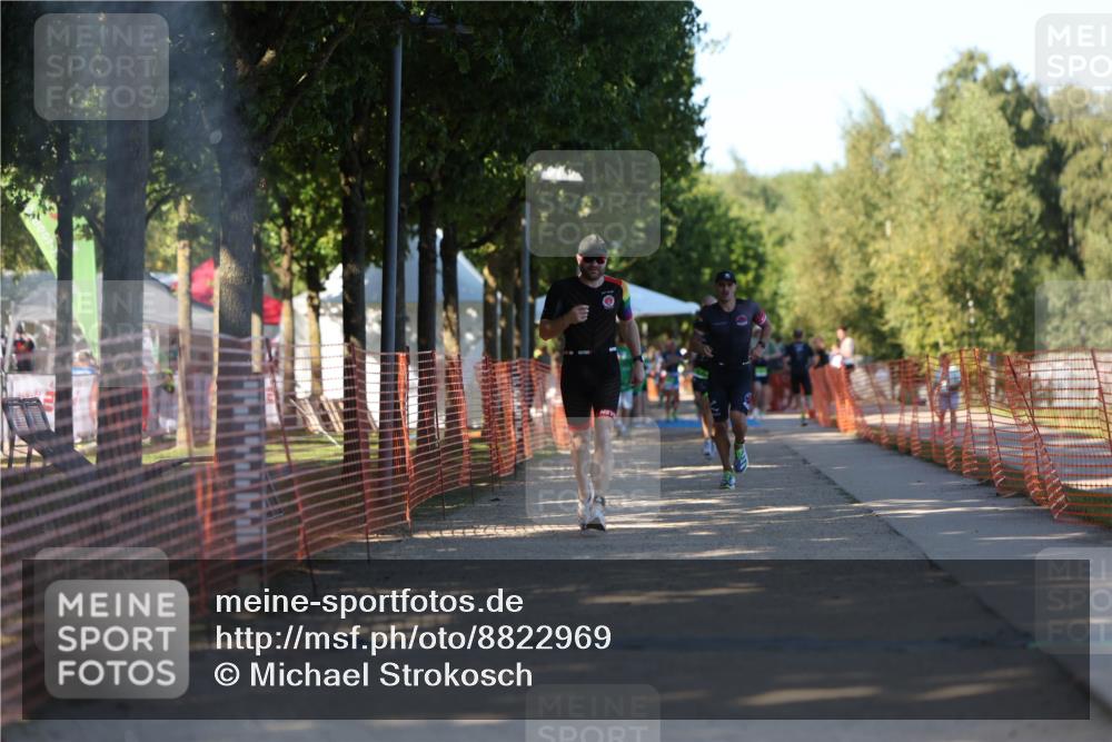 07.09.2025 - 19. Norderstedt Triathlon Michael Strokosch http://msf.ph/oto/8822969 07.09.2025 16:07:40 Laufen 450, 496, 497, 535, 951 meine-sportfotos.de